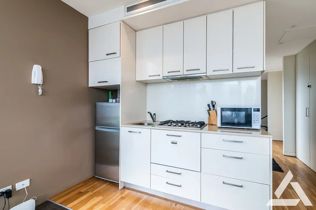 ONE BEDROOM FURNISHED APARTMENT