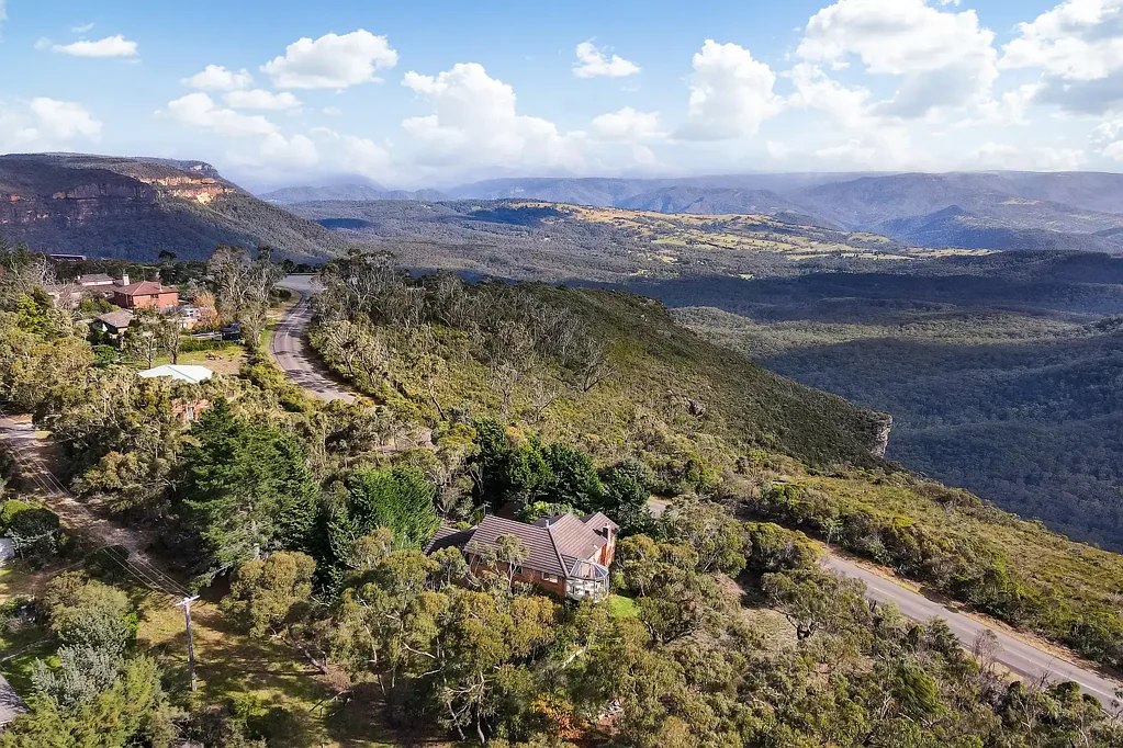 Katoomba 5कमरा Spectacular Escarpment and Valley Views to Enjoy!