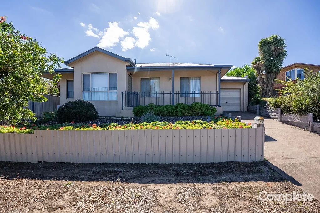 Mount Gambier 3ਬੈੱਡਰੂਮ Complete Real Estate - Kim Cawthorne