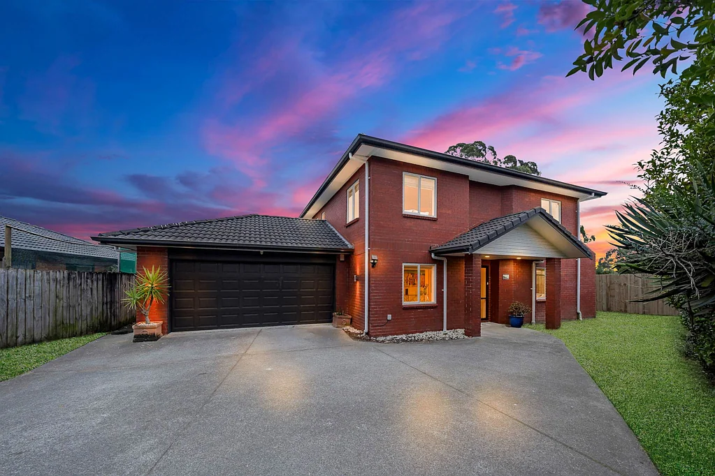 66 South Kensington Way, Henderson, Waitakere City, Auckland