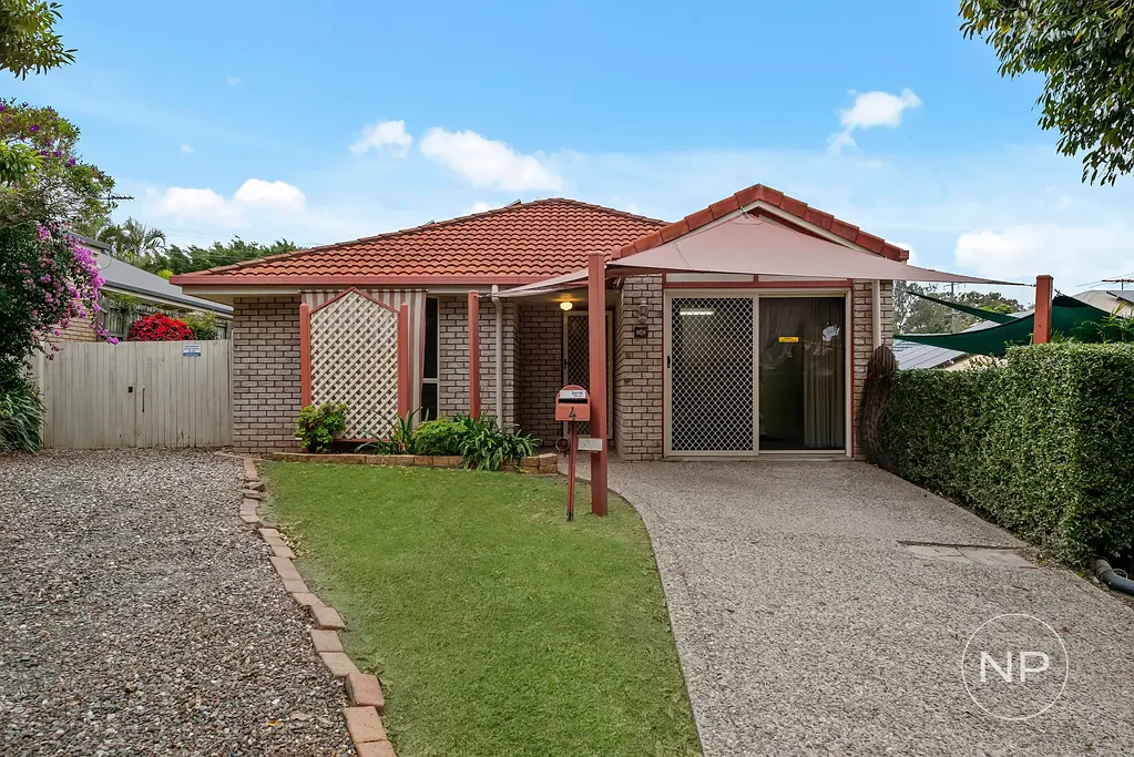 4 Macadam Court, Kallangur, QLD 4503