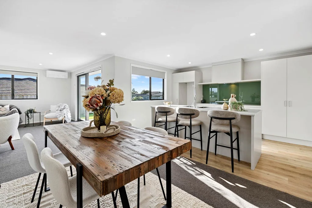 Te Kauwhata 4 Bedroom Welcome Home – Where Warmth, Space & Style Com...