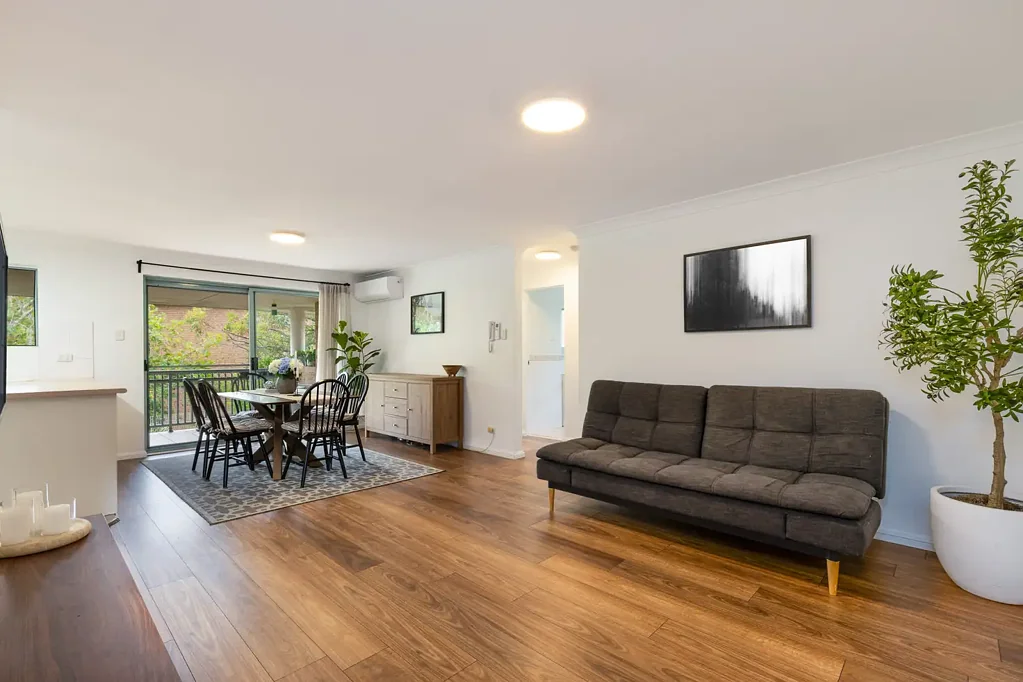 Sutherland 2 Slaapkamer LIGHT FILLED TOP FLOOR APARTMENT