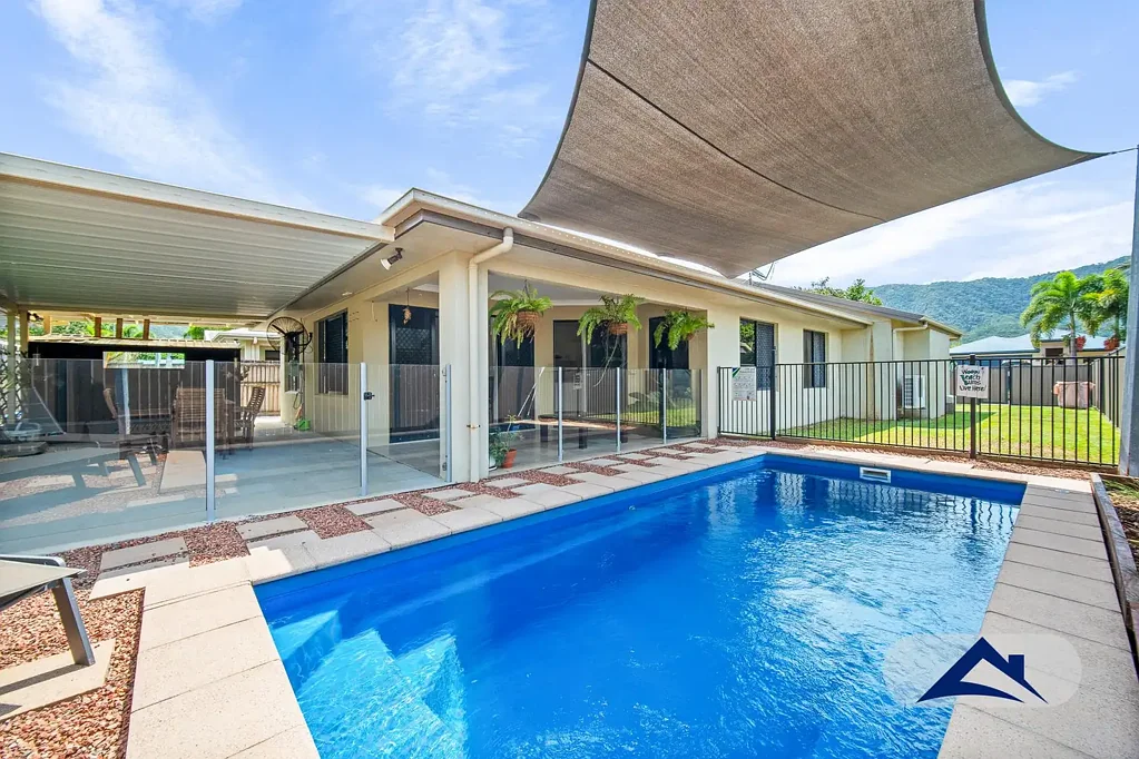 6 Cliffdale Street, Bentley Park, QLD 4869