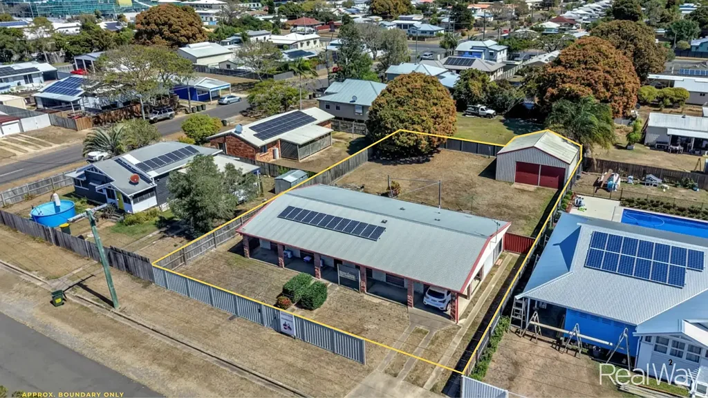 Walkervale 4房  Position, Potential and a Massive 2-Bay Shed!