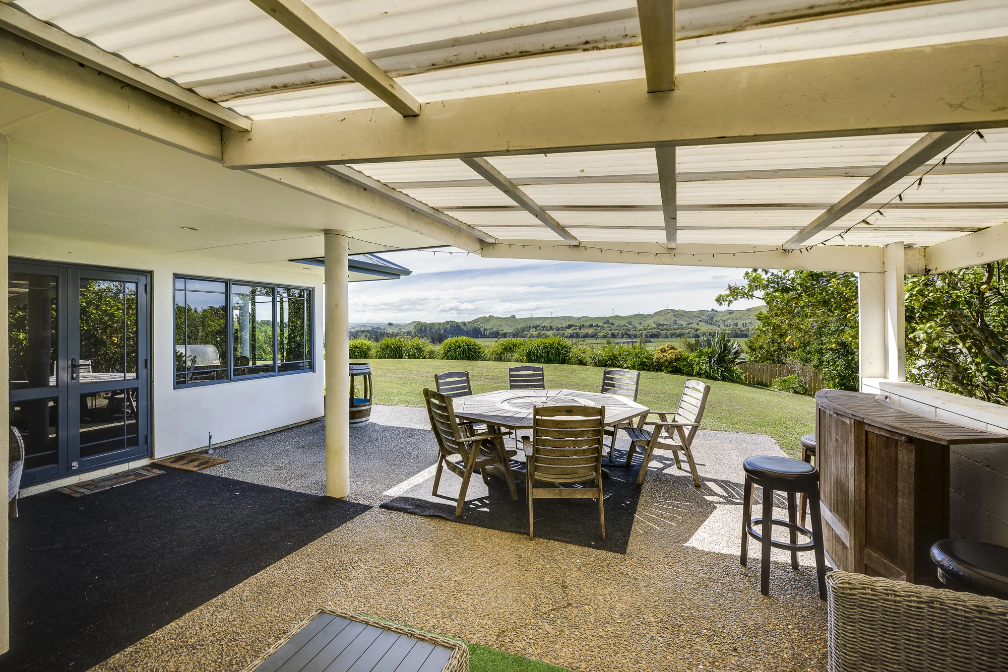 Taradale A Slice Of Paradise Between Two Cities