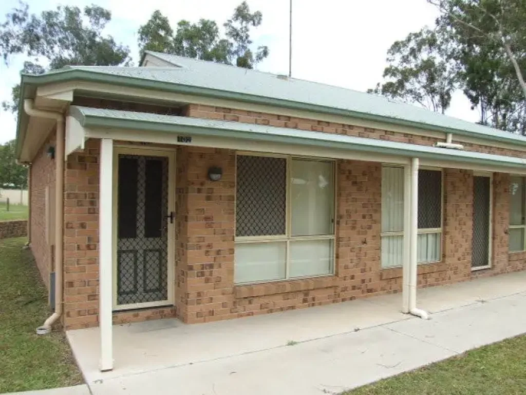 Spacious 2 Bedroom Unit!