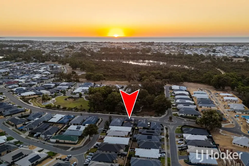 44 Dragonfly Boulevard, Lakelands, WA 6180