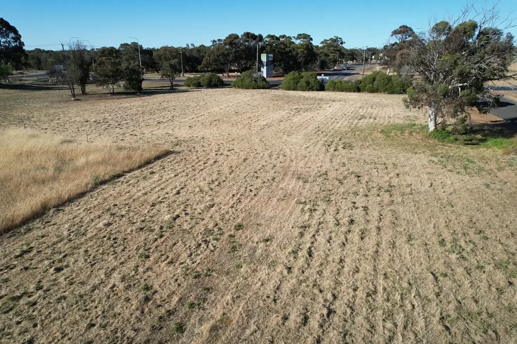 73 Moojebing Road, Katanning, WA 6317