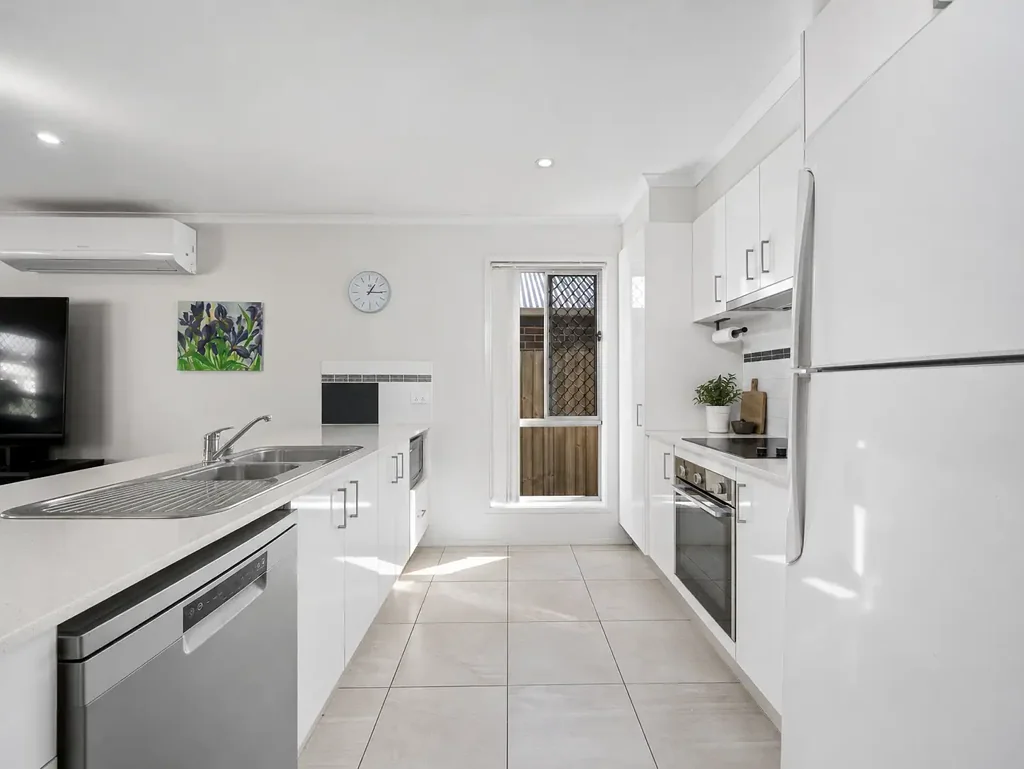 Redbank Plains 3ਬੈੱਡਰੂਮ CALLING ALL INVESTORS AND FIRST HOME BUYERS! | WILL BE SOLD!