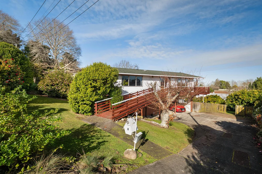 Paeroa 4Kwarto Built to Last, with a Love-Filled Past!