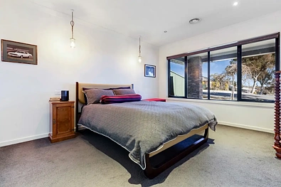 ਬੈੱਡਰੂਮ - 11 SUNDEW DRIVE, KANGAROO FLAT