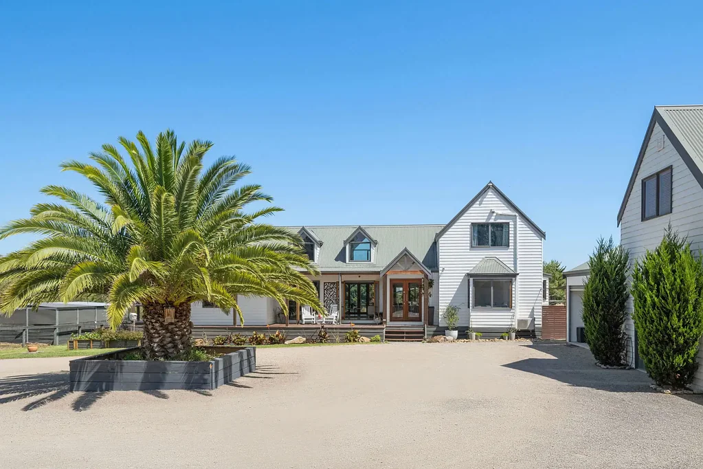 Mount Martha 5બેડરૂમ EXPRESSIONS OF INTEREST - Closing Date 23/06/2025