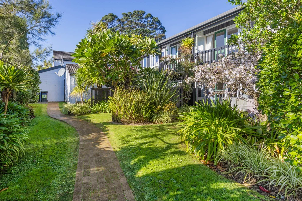 Epsom 1房  Priced at $575K – DGZ Opportunity Not to Be Missed