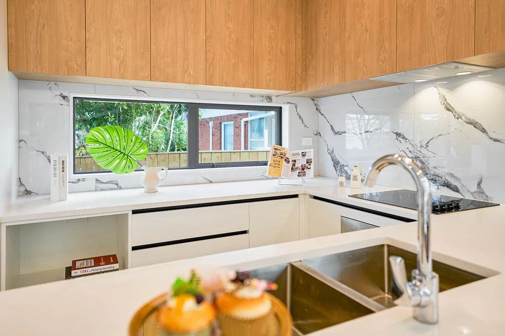 Hillcrest 3 Bedroom Brand New - 3 bedroom, Freehold Title