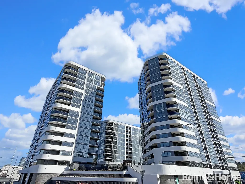 Brand New Woden Green 2 Bedroom Apartment With Uninterrupted Views