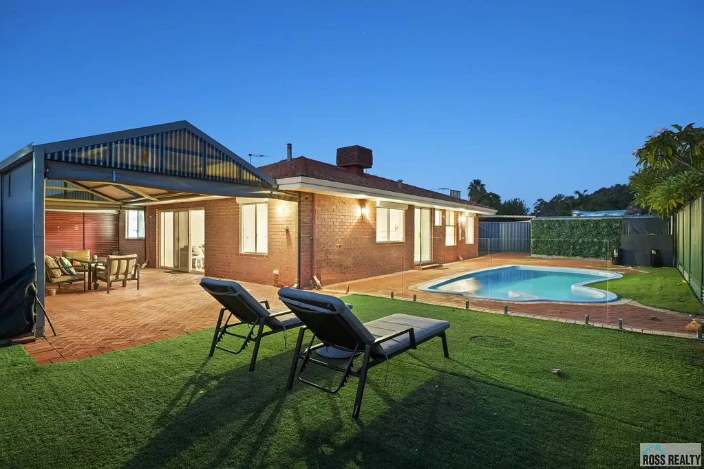 Ballajura 4ห้องนอน Warmth, Style & Space on Sable