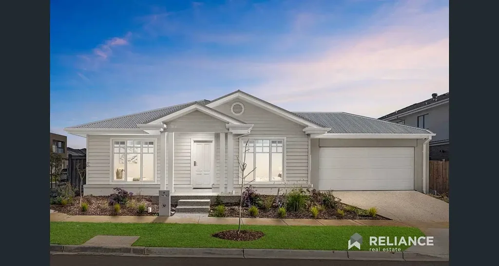 Modern Family Living with Style, Space and Comfort