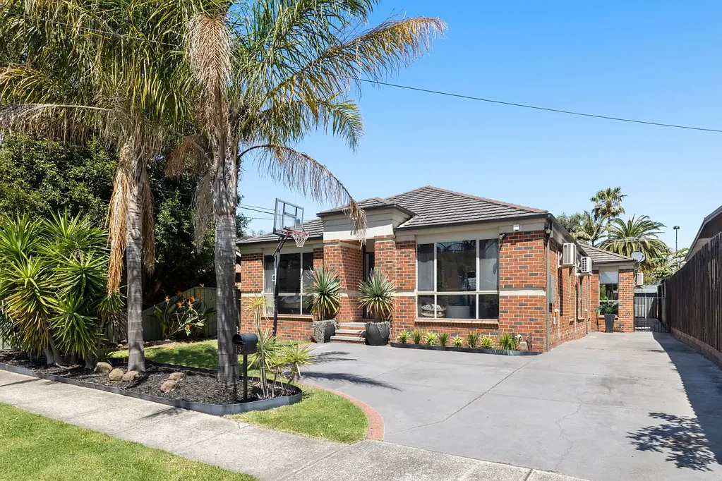 Mentone 5कमरा Super-Sized Single-Level Surprise-Package