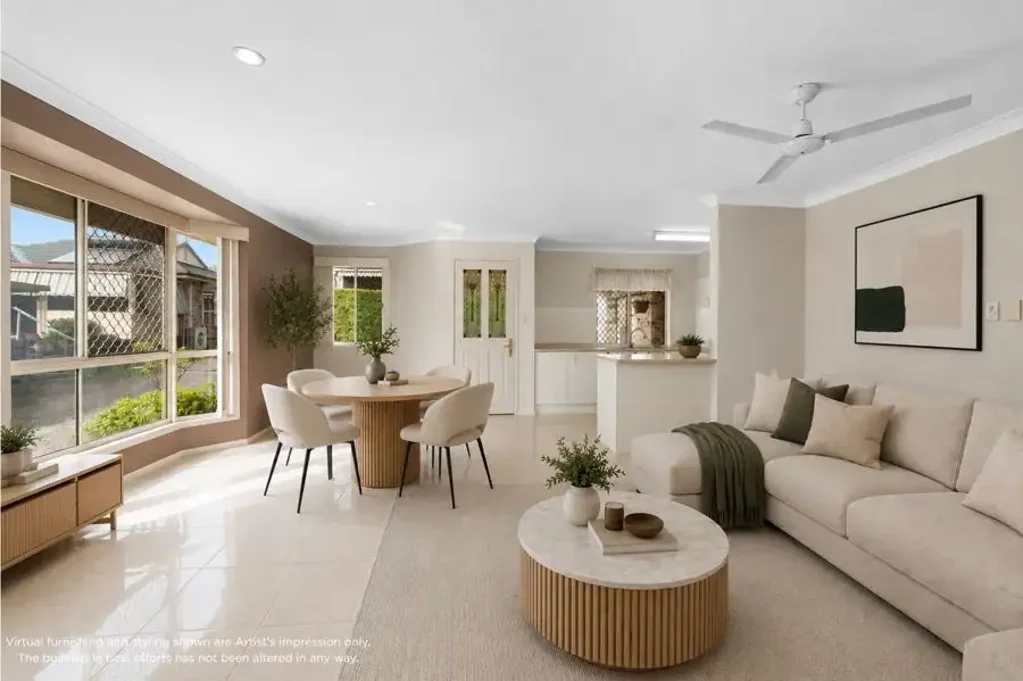 Coombabah 2 Slaapkamer OVER 65'S GATED RESORT LIVING - NORTH FACING FREESTANDING HOME READY FOR IMMEDIATE MOVE IN.