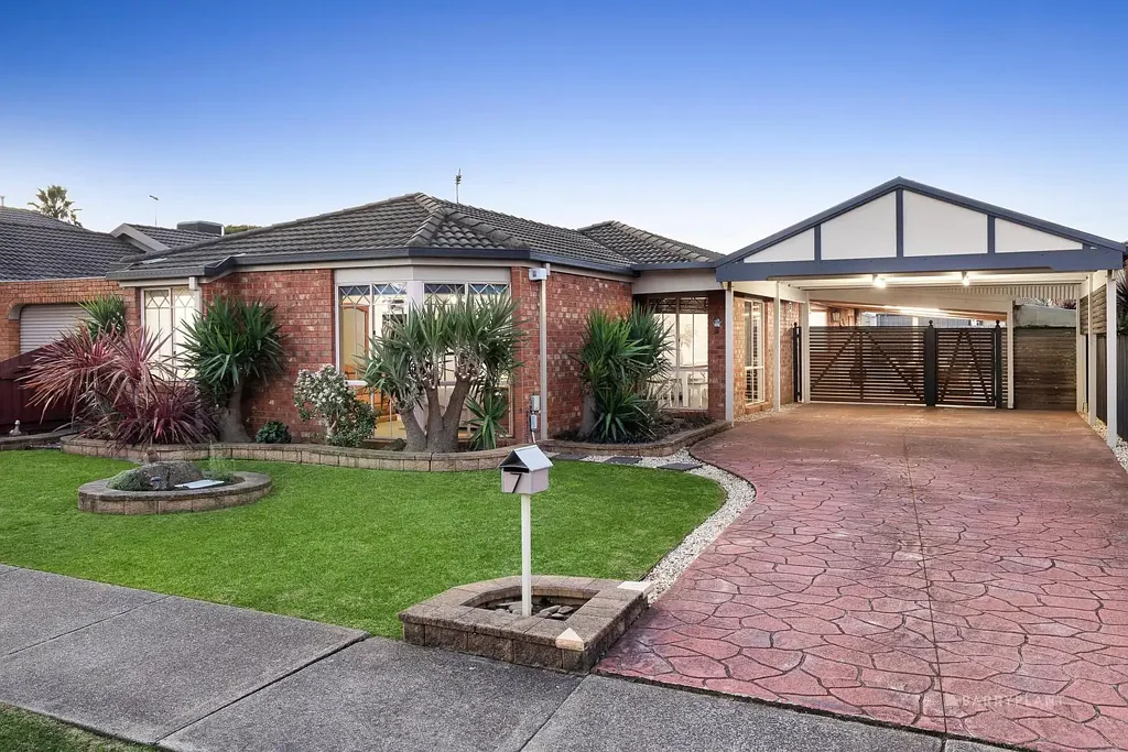 South Morang 3બેડરૂમ Style and Space Among Picturesque Natural Surrounds