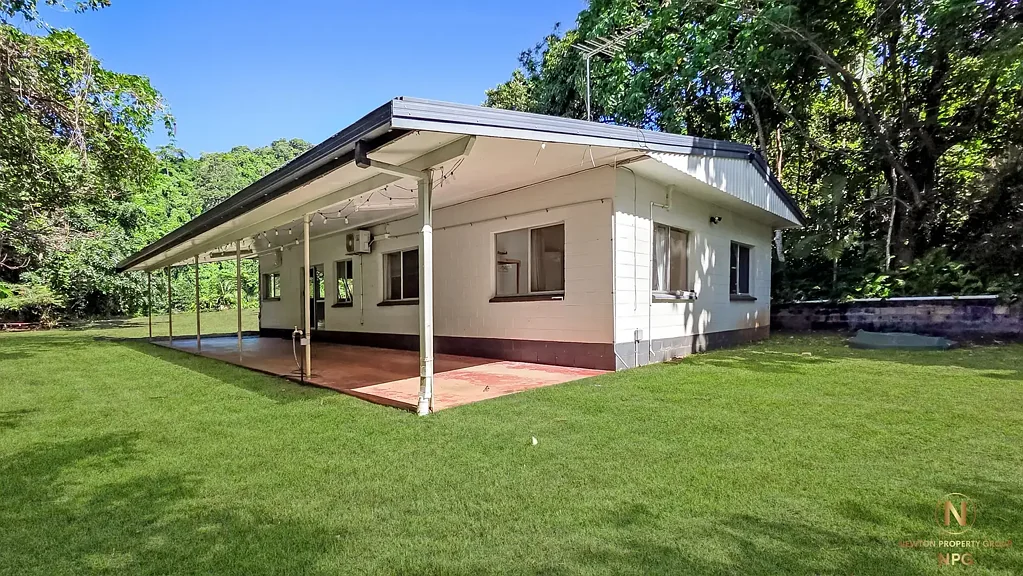 Bingil Bay 4 Slaapkamer Space, Privacy & Potential in Beautiful Bingil Bay