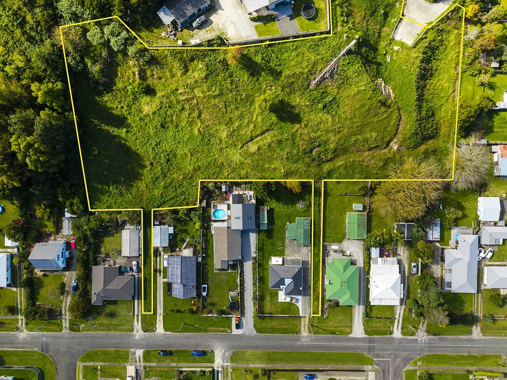 Mangapapa  Five lot potential, one incredible view
