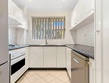 9/23-27 Engadine Avenue, Engadine, NSW 2233, 2房, 1浴, 排房
