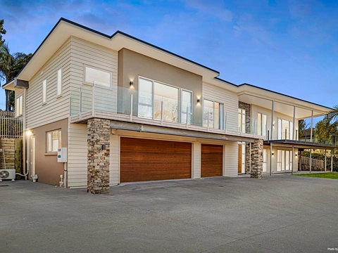 Pukekohe 5房  ARCHITECTURAL BRILLIANCE