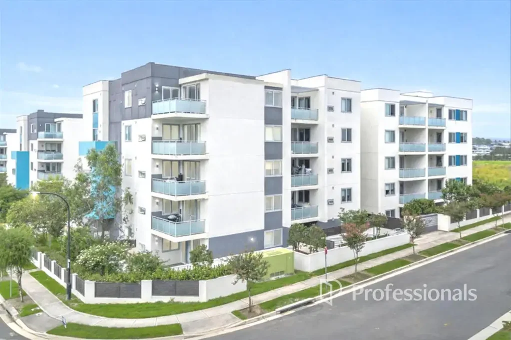 Tallawong 1 Bedroom Modern Elegance with everyday Convenience