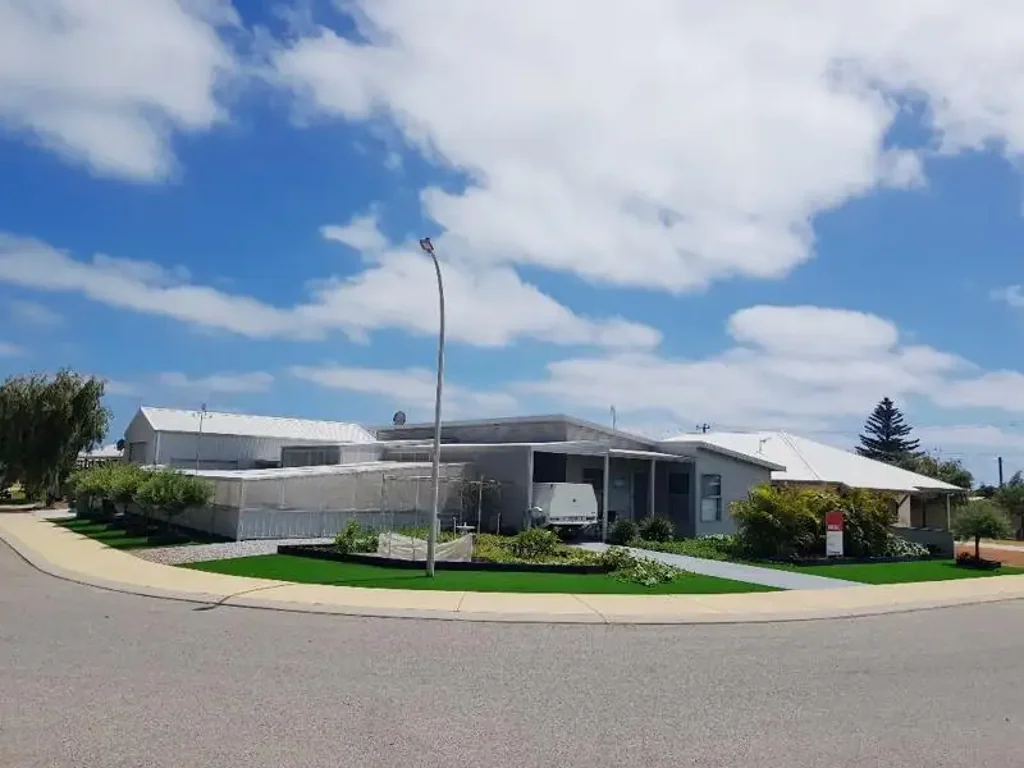 4 PAMPLONA Crescent, Cervantes, WA 6511