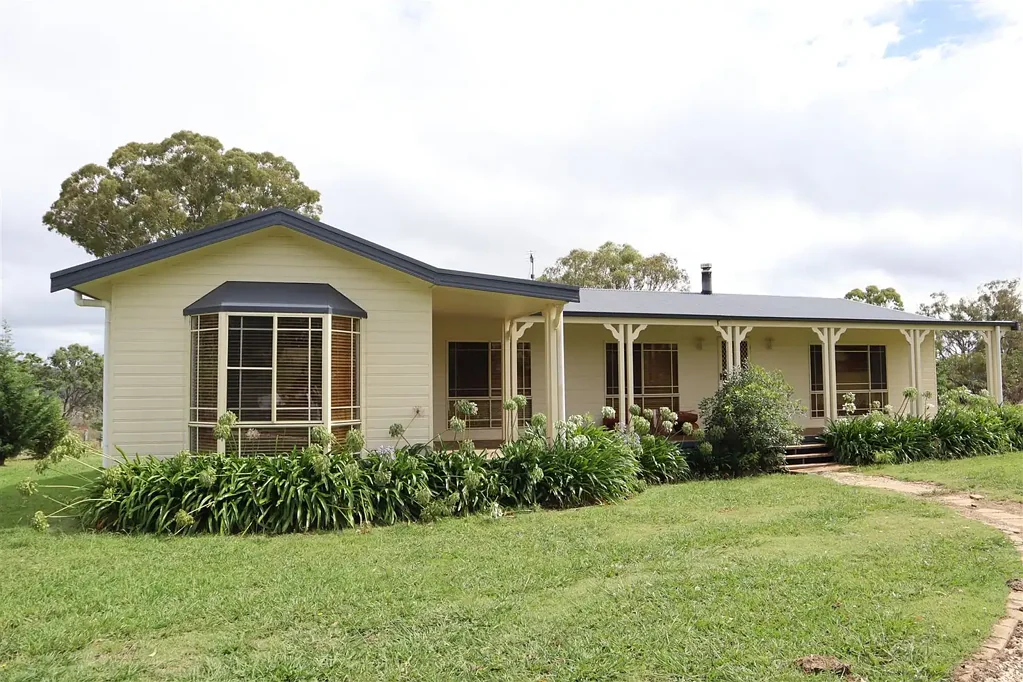 Family Home with Spectacular Views