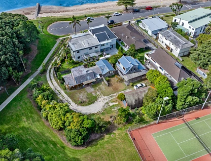 1 The Esplanade, Eastern Beach, Manukau City, 4房, 3浴, 独立屋