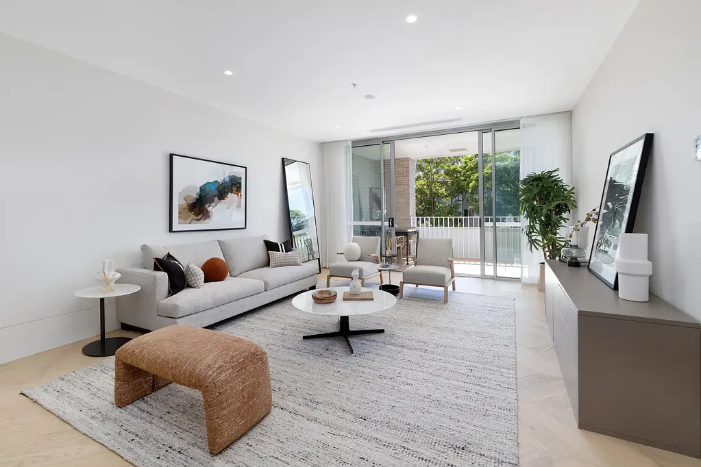 Neutral Bay 3chambre North Facing, Spacious Residence with 194sqm on title