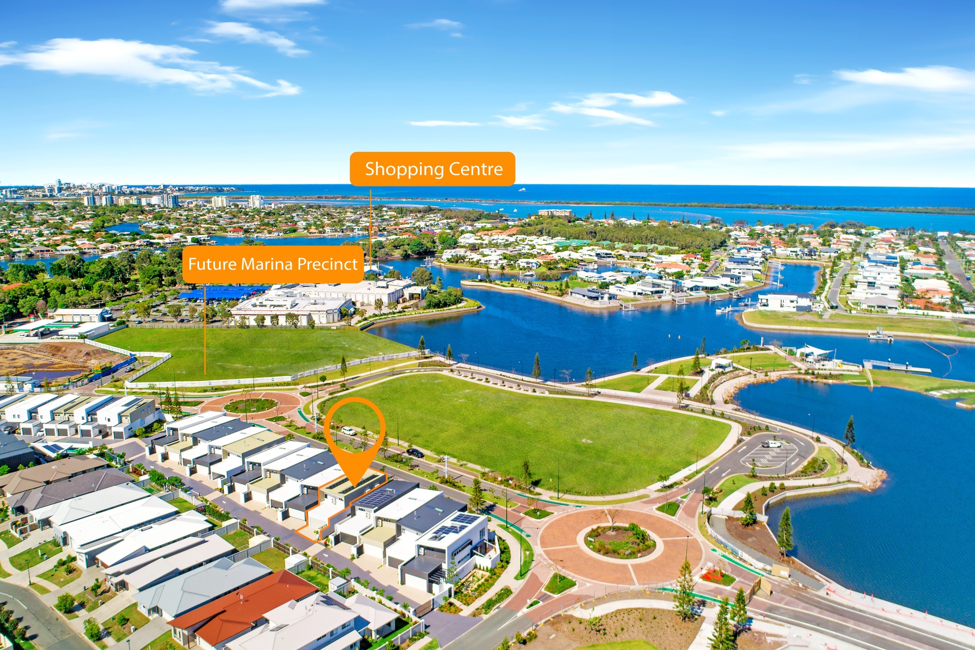 14 CORAL SEA DR, PELICAN WATERS QLD 4551, 0 chambres, 0 salles de bain, Townhouse