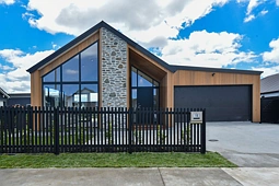 18 Kotiti Drive, Milldale