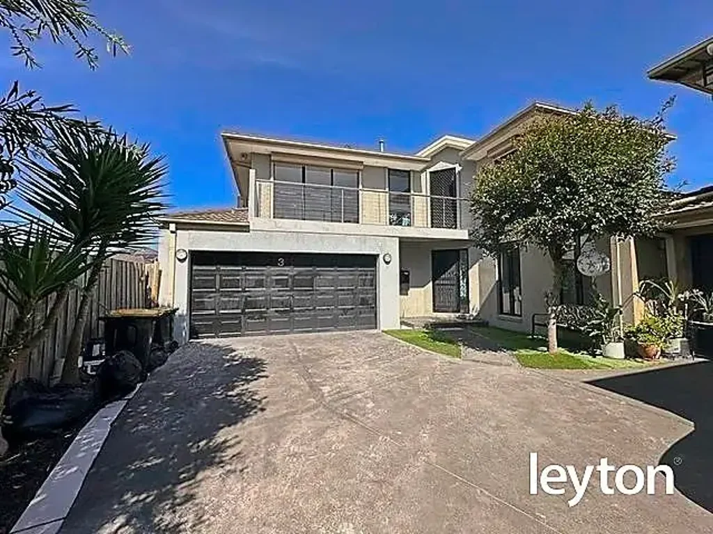 3/2 Stephenson St, Springvale, VIC 3171, 3 Bedrooms, 2 Bathrooms, Townhouse