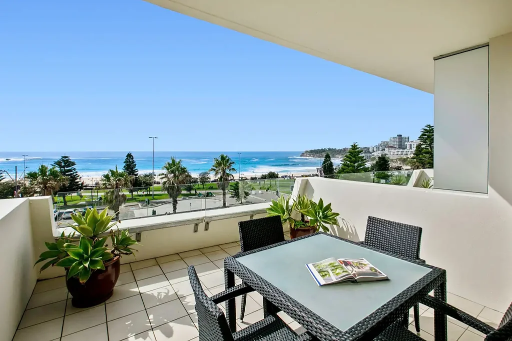 Beachfront Living with Iconic Ocean Views