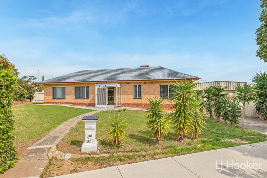 32 Conyngham Street, Elizabeth East, SA 5112