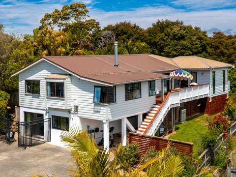 Bayview 5部屋 Sunny Home With Legal Income
