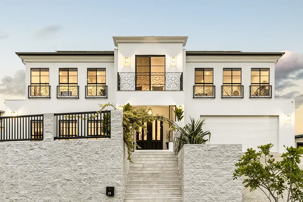 Upper Kedron 5Kwarto A Grand Architectural Masterpiece in an Elevated Upper Kedron Setting