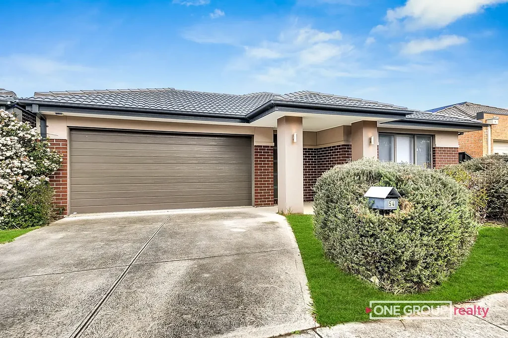 Spacious & Stylish Family Home for Rent!