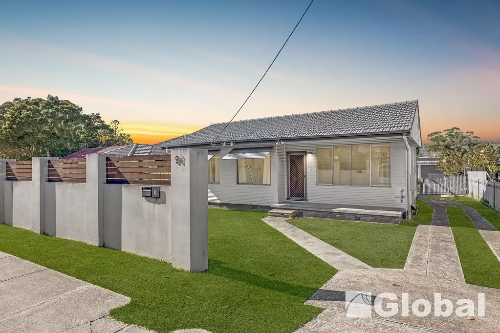 Warners Bay 3房  Potential Plus on a Flat 803m Block
