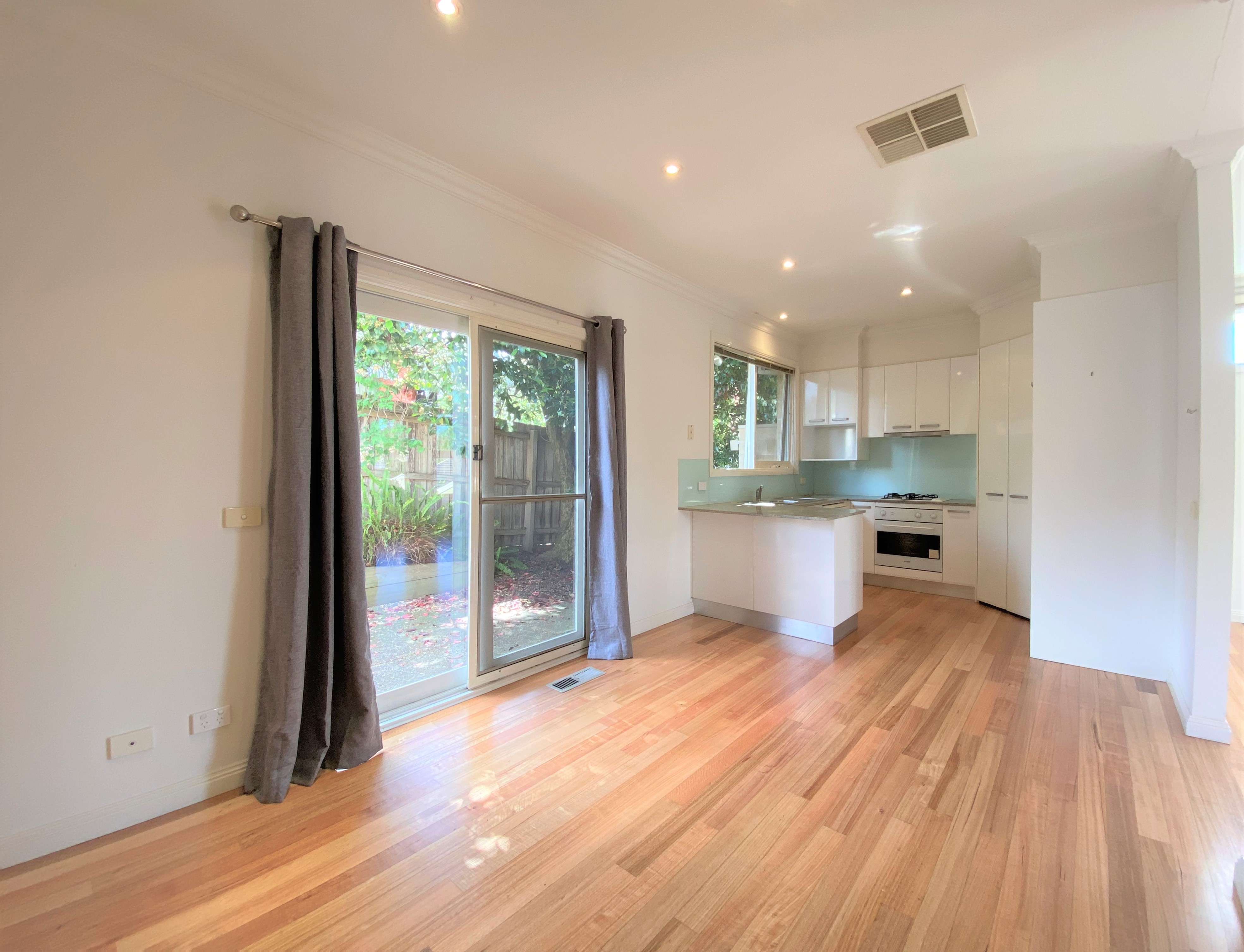 11 LANGFORD CR, DONVALE VIC 3111, 0 chambres, 0 salles de bain, Unit