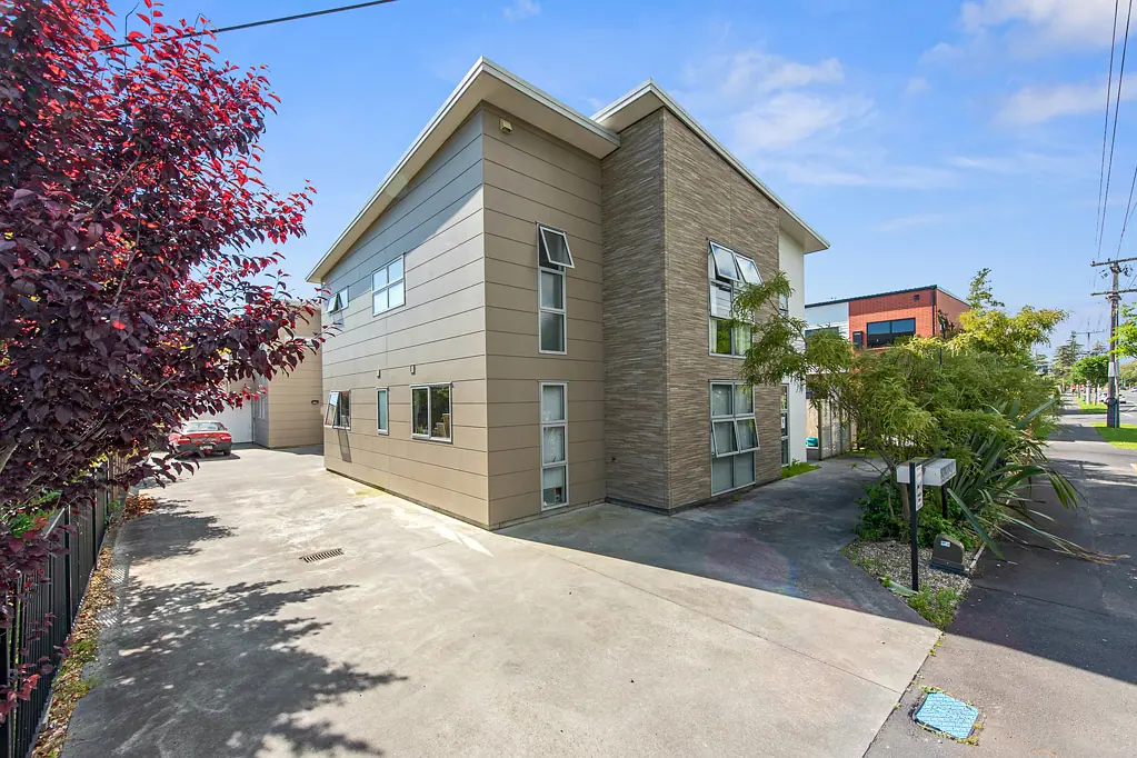 2/167 Knighton Road, Hillcrest, Hamilton, Waikato