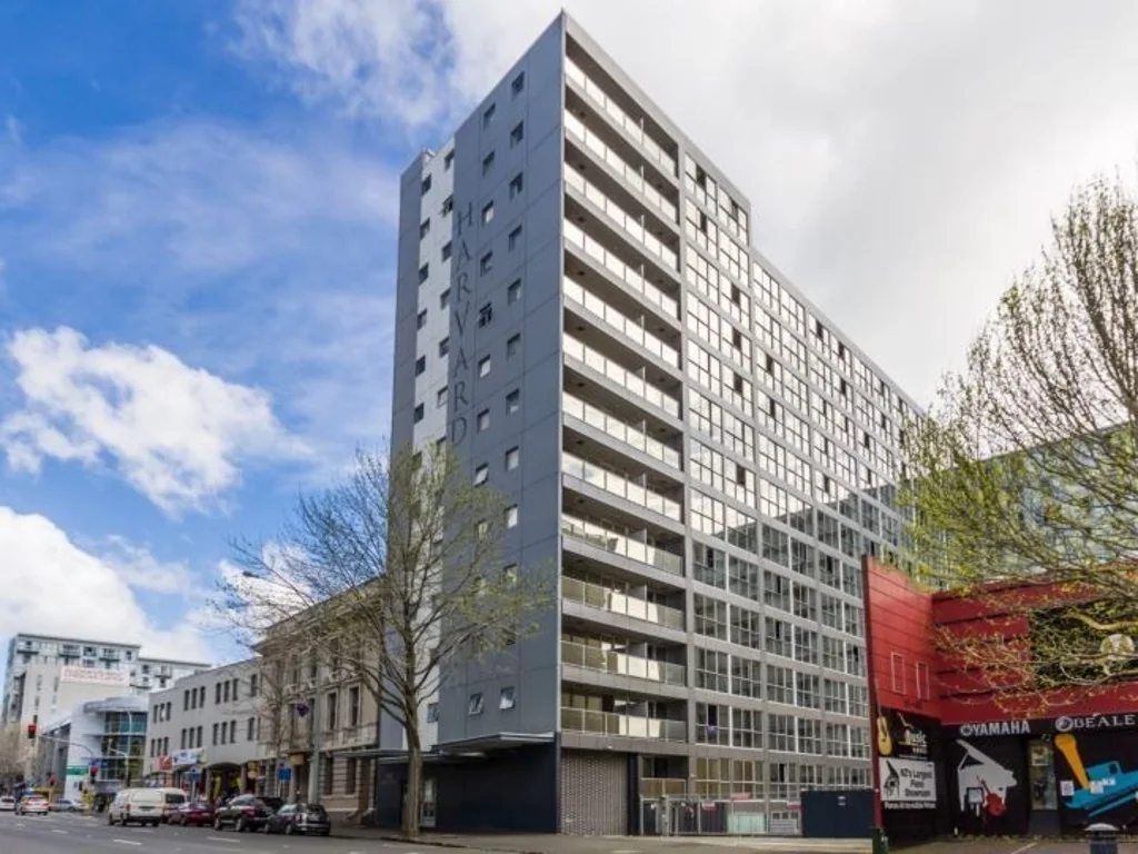 Prime City Living – 2 Bedroom Apartment