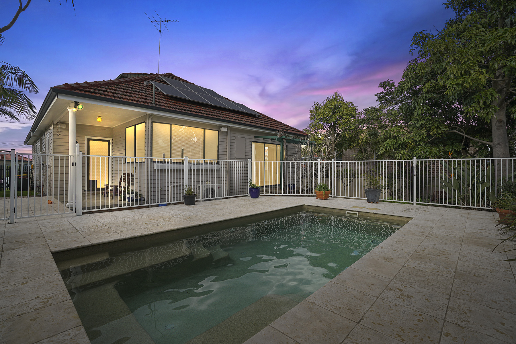 2 CLARENCE RD, WARATAH WEST NSW 2298, 0部屋, 0バスルーム, House