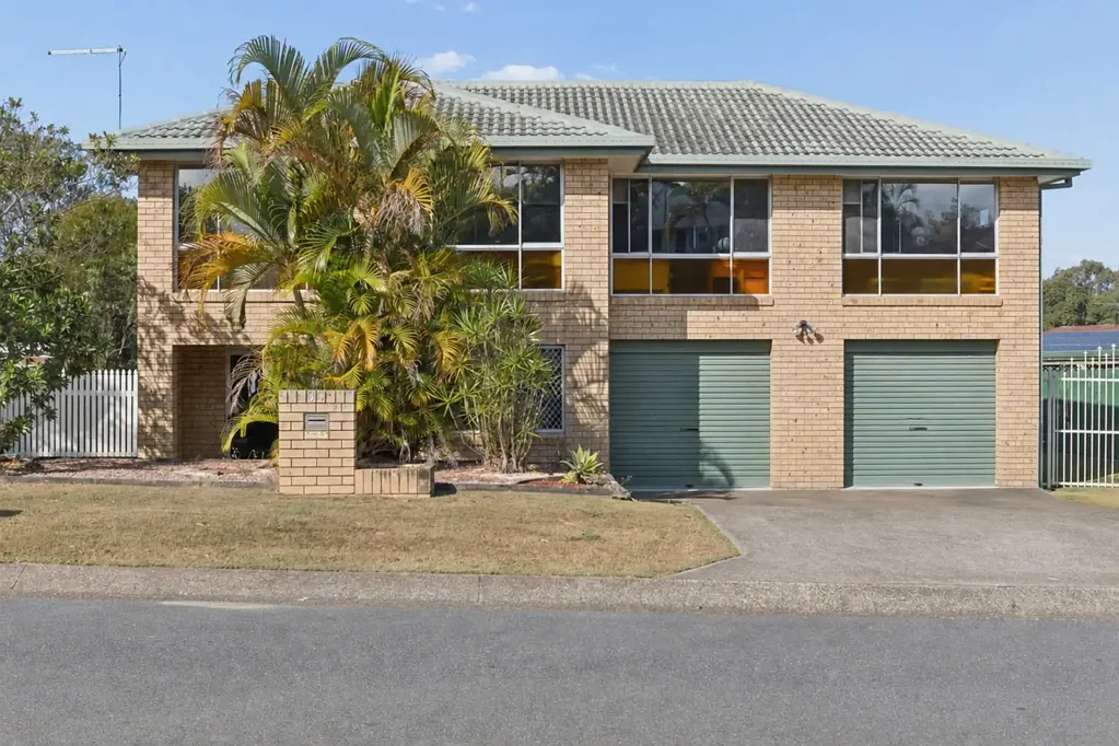 Durack 3બેડરૂમ FAMILY HOME WITH POOL & IN GREAT LOCATION!