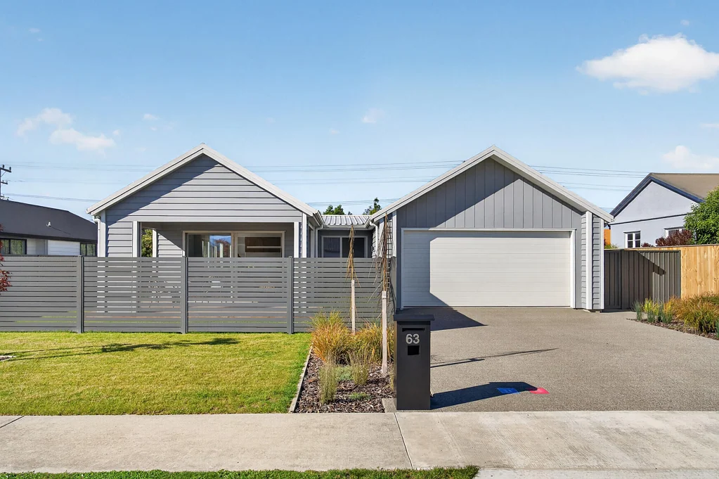 Masterton 3房  Near New in Westbush!