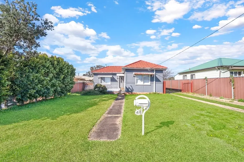 Blacktown 2Zimmer Potential duplex site (SUBJECT TO COUNCIL APPROVAL)